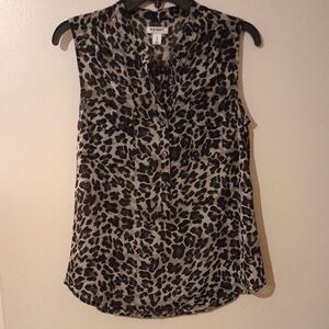 Old Navy Black and White Buttoned Blouse with Mandarin Collar